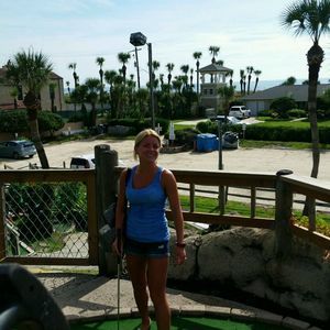 Meet your Posher, Lucy